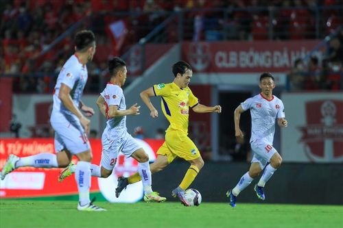 Video bàn thắng HAGL 1-2 Hải Phòng: Chủ nhà trắng tay vì siêu phẩm
