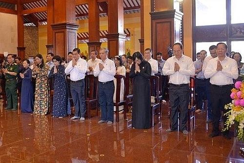 TP. Hồ Chí Minh: Tưởng niệm, kỳ siêu đồng bào, chiến sỹ tử vong vì Covid-19