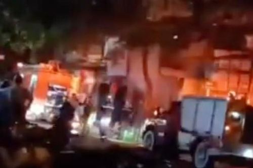Kịp thời xử lý vụ cháy điểm giao dịch của công ty chuyển phát nhanh