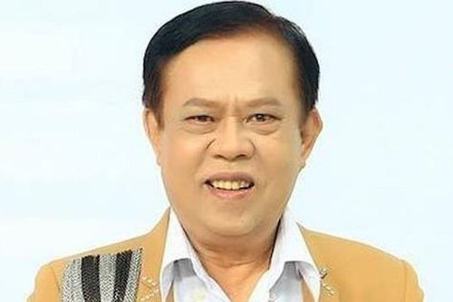'Vua nhạc sến' Vinh Sử mong muốn lập quỹ thiện nguyện sau khi mất