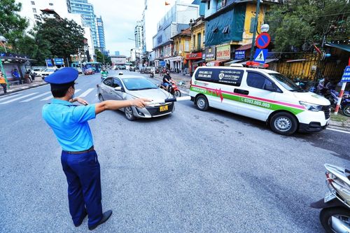 Phân luồng giao thông phục vụ thi công ga S12 tuyến Nhổn-ga Hà Nội