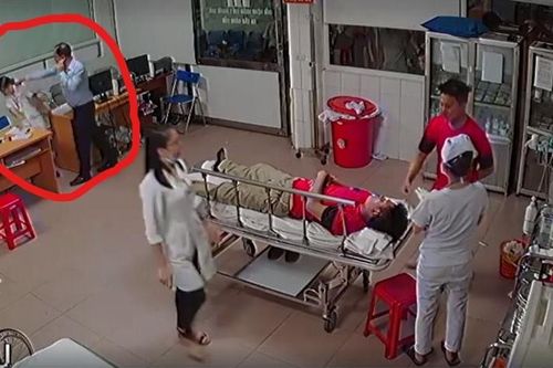 'Bệnh nhân tử tế dạy cho thầy thuốc bài học về tình yêu thương con người...'