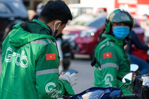 Xe công nghệ vẫn không giảm giá cước
