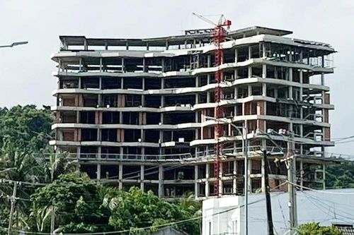 Buộc tháo dỡ công trình 12 tầng xây không phép ở Phú Quốc