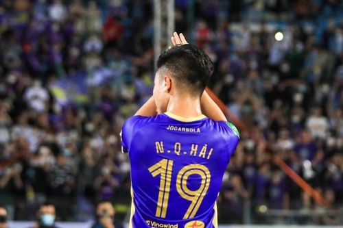 Hà Nội 'cô đơn' trên đỉnh V-League: Không có nỗi nhớ cho Quang Hải