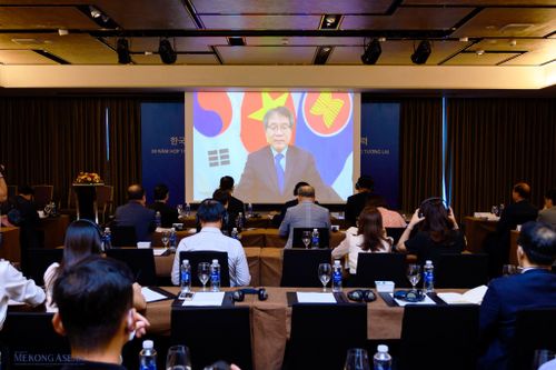 Hợp tác Việt Nam - Hàn Quốc cần tập trung vào 'chất' hơn 'lượng'