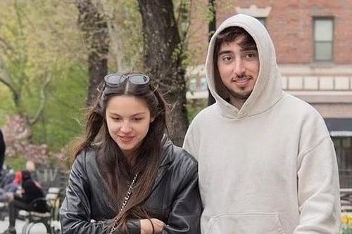Olivia Rodrigo vừa chia tay bạn trai, hôn phu cũ của Demi Lovato đã vội vàng 'xí phần' khiếm nhã