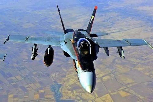Lý do ông Biden ra lệnh không kích hàng loạt boongke tại Syria