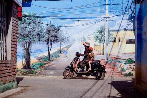 Quảng Bình: Nhếch nhác cung đường bích họa Cảnh Dương
