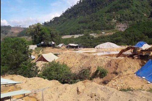 'Đánh sập' các cửa lò khai thác vàng trái phép, Quảng Nam quyết đóng cửa mỏ vàng Bồng Miêu
