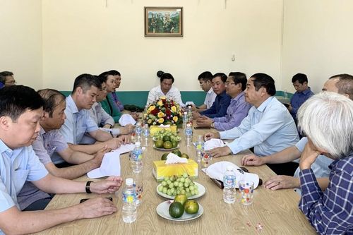 Đoàn công tác Ủy ban Khoa học, Công nghệ và Môi trường Quốc hội thăm và làm việc tại nhà máy Phong Điện Phương Mai 3