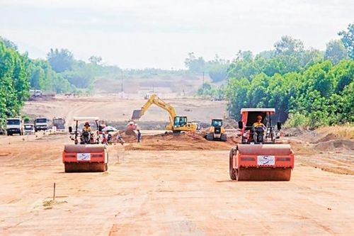 Kho bạc Nhà nước: Nhiều giải pháp thúc tiến độ giải ngân vốn đầu tư công