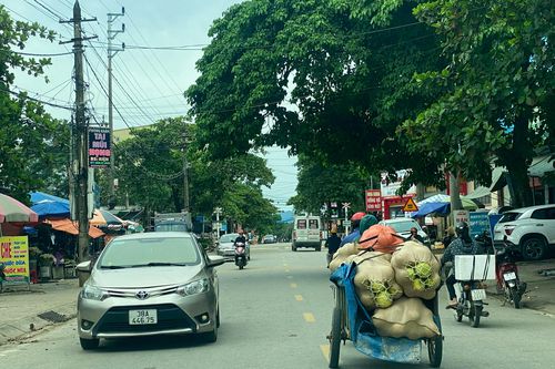 Hà Tĩnh: Điều tra tiếng nổ lớn trong đêm tại huyện miền núi Hương Khê