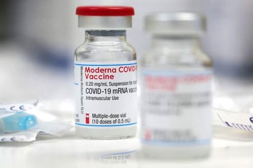 Modern kiện Pfizer/BioNTech sao chép công nghệ vaccine Covid-19