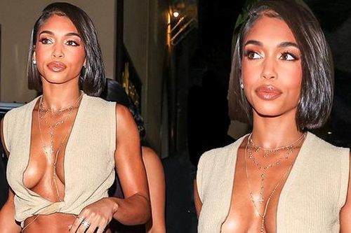 Lori Harvey mặc hở gần hết ngực