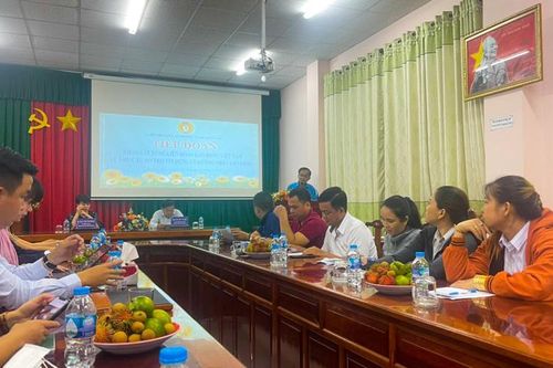 Nuôi dưỡng tín dụng chính thống để đẩy lùi tín dụng đen