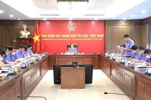 Đồng chí Nguyễn Hải Trâm dự sinh hoạt chuyên đề củaChi bộ Thanh tra VKSND tối cao