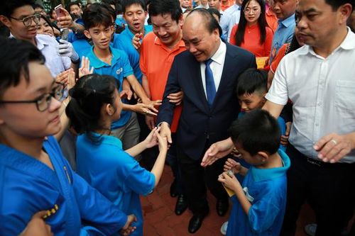 Chủ tịch nước Nguyễn Xuân Phúc dự Ngày hội tới trường Hope School