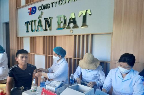 Quảng Nam: Phát động tiêm vaccine phòng Covid-19 cho công nhân lao động