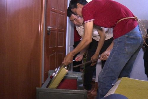 Bắt 4 đối tượng chuyên đột nhập nhà dân, phá két sắt trộm cắp tài sản