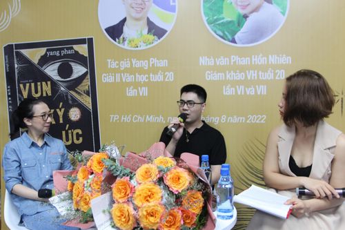Muốn xuất bản sách phải có thời gian 'thử' và 'sai'