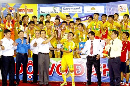 Những cầu thủ Sông Lam Nghệ An vô địch giải U21 Báo Thanh niên 2014 bây giờ ở đâu?