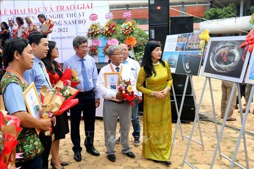 Khai mạc Liên hoan ảnh nghệ thuật khu vực miền Đông Nam Bộ