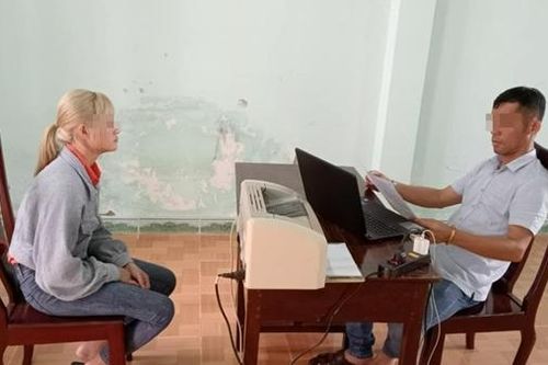 Khởi tố đối tượng lưu hành tiền giả