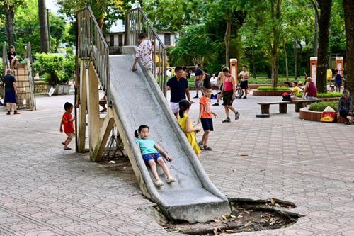 3 công viên lâu đời nhất ở Hà Nội xuống cấp trầm trọng