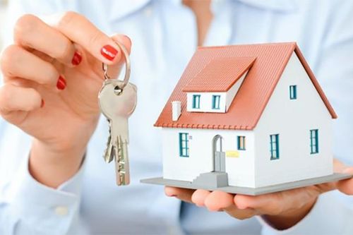 Tôi vừa rao bán nhà, chị giúp việc cũ đã đem 5 tỷ đến mua lại