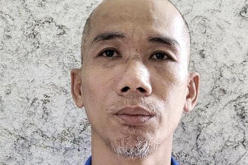 Khởi tố ông bố lừa bán 4 con nuôi vào sòng bài ở Campuchia