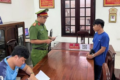 Phê chuẩn khởi tố, tạm giam 11 bị can trong đường dây đánh bạc quy mô lớn