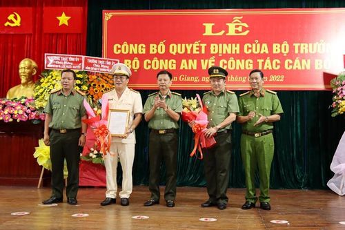Đại tá Đinh Văn Nơi làm Giám đốc Công an Quảng Ninh
