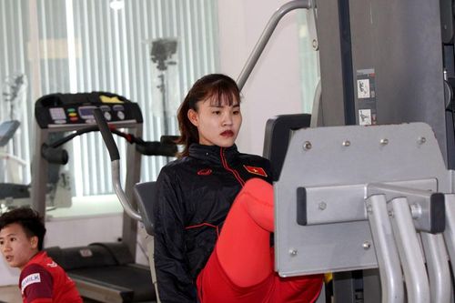 Trung vệ Chương Thị Kiều phẫu thuật chấn thương thành công
