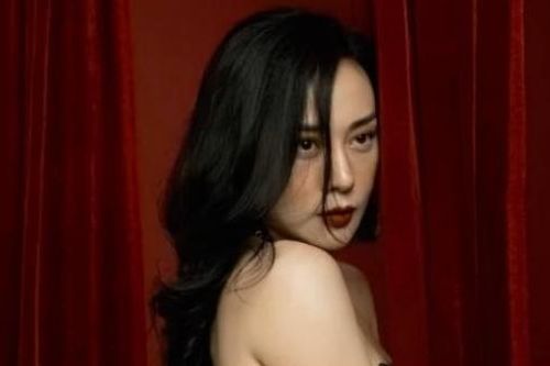 Sao Việt hôm nay 31/8: Rộ tin Phương Oanh đang mang bầu