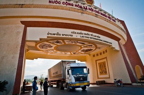 Làm sao để nhà đầu tư Việt tại Lào tận dụng hết ưu đãi về thuế, phí?