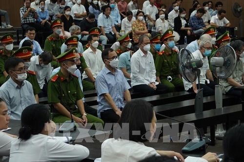 Xét xử cựu lãnh đạo Bình Dương: Động cơ vụ lợi lấn át ý thức thượng tôn pháp luật