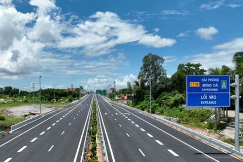 Khai thác cao tốc Vân Đồn-Móng Cái từ 1.9.2022