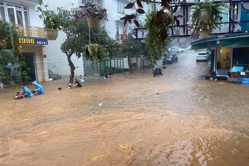 Thiếu không gian cho nước, Đà Lạt còn ngập nặng