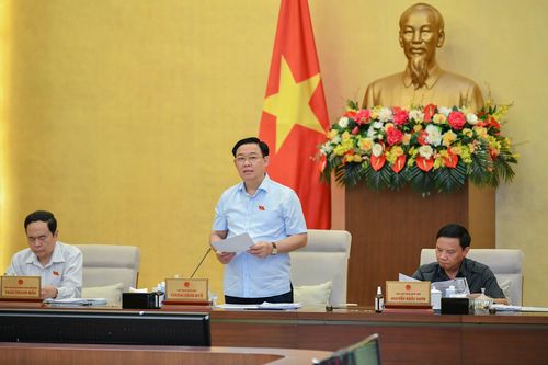 Cắt gần 3.000 tỷ vốn đầu tư công của 11 bộ ngành, địa phương giao cho ngân hàng