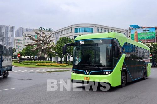 VinBus thêm tuyến buýt điện thứ 9 mang số hiệu E04 phục vụ người dân Thủ đô