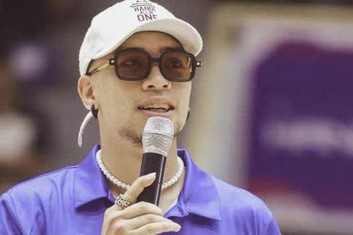 Chàng kiến trúc sư bỏ nghề đi làm MC hoạt náo trên sân bóng rổ