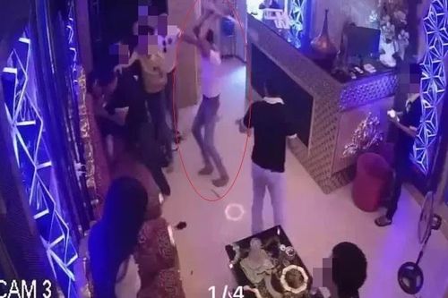 Đập phá quán karaoke ở Tây Ninh vì mâu thuẫn với người tình