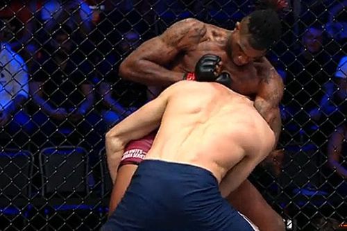 Tung đòn bẻ cổ hạ gục đối thủ sau 47 giây, 'Máy gặt' Sedriques 'một bước lên mây'