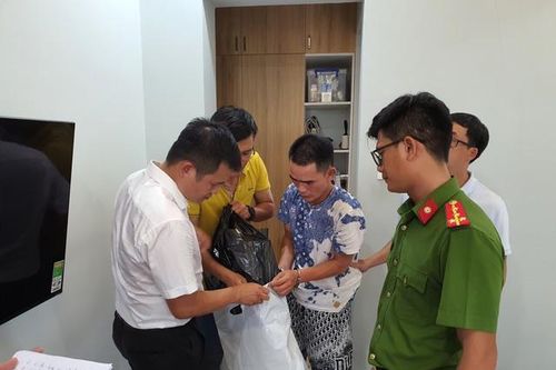 Hành trình bắt giữ 'siêu trộm' đột nhập nhà dân 'cuỗm' túi tiền hơn 1,7 tỷ đồng