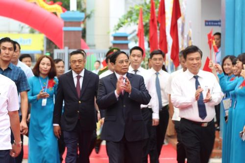 Thủ tướng Phạm Minh Chính: Thực hiện 3 cân bằng 'học - chơi - ăn ngủ' cho học sinh tiểu học