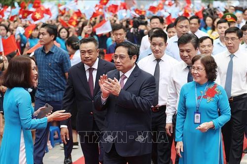Thủ tướng Phạm Minh Chính dự Lễ khai giảng tại Trường Tiểu học Đoàn Thị Điểm, Hà Nội