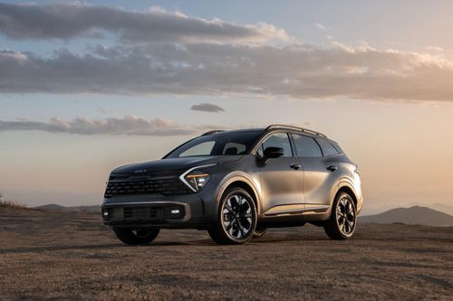 Kia Sportage PHEV 2023 dính lỗi có thể bốc cháy