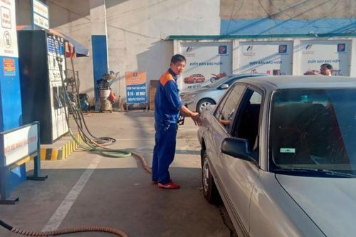 Hiện tượng thiếu xăng ở Thái Nguyên được khắc phục