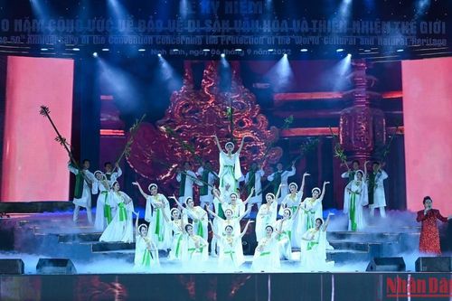 Chủ tịch Quốc hội dự Lễ kỷ niệm 50 năm Công ước về bảo vệ di sản văn hóa và thiên nhiên thế giới